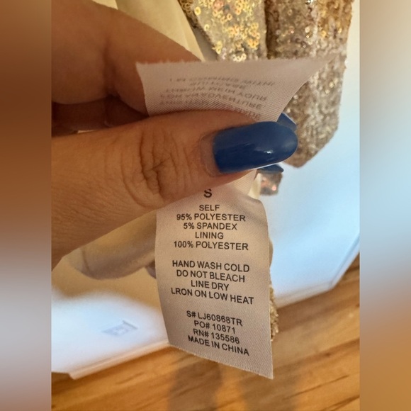 NEW 12th Tribe Genevieve Sequin Blazer Jacket Iridescent Gold Silver Small NWT - Picture 9 of 11